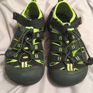 Keen- Little Boys Waterproof Sandals Sz 13